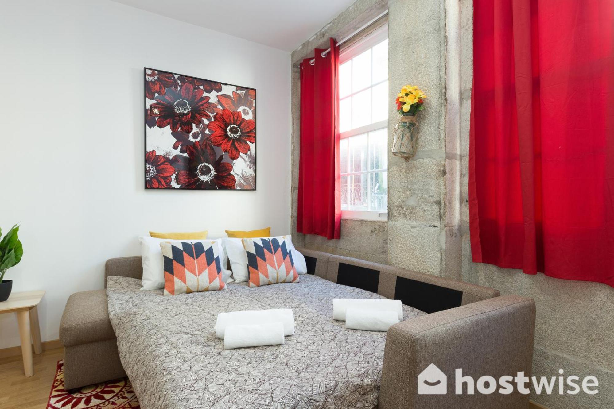 Апартаменты Host Wise - Colorful Fresh Flats - Batalha Порту Экстерьер фото